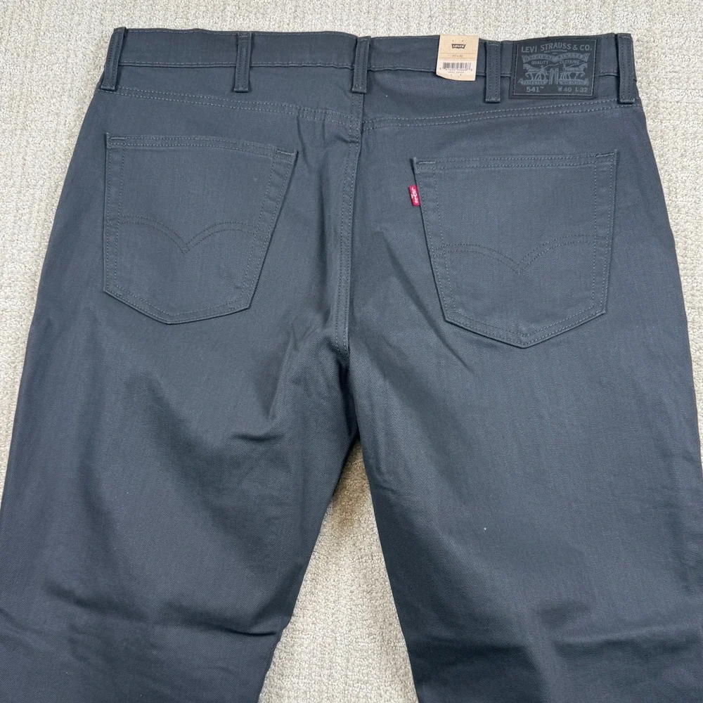 Levis item new